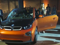 BMW i3、ブラッド・ピットのチャリティオークションに出品 画像