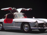 メルセデスの名車、300SL「ガルウイング」…イタリアで大事故 画像