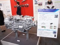 【人とくるまのテクノロジー展14】日野の大型車用の12段自動手動変速機、扱いやすさと低燃費訴求 画像