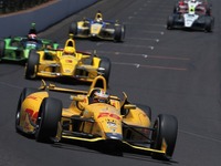 【INDYCAR第5戦】ハンターレイが激戦の末、カストロネベスを下す…琢磨19位 画像