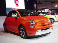 フィアット500 のEV、「赤字になるから買わないで」…マルキオンネCEO 画像
