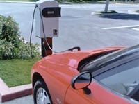 駐車料金ゼロなら、電気自動車を買いますか? 画像