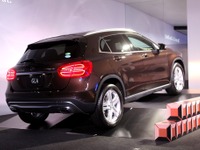 【メルセデスベンツ GLA 発表】アピールポイントは走行性能、デザイン、安全性 画像