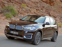 【IIHS衝突安全】BMW X5 新型と 5シリーズ、前面衝突回避性能試験で最高評価 画像