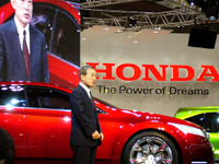 【東京モーターショー05】福井ホンダ社長「すべて近い将来に」 画像