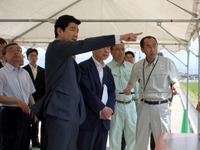 野上国交副大臣が東海・北陸間の交通課題検討会の現地視察に参加 画像