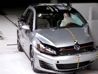 【IIHS衝突安全】VW ゴルフ 新型に最高評価…衝撃をしっかり吸収［動画］ 画像