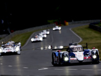 【ルマン24時間 2014】9時間経過、トヨタ中嶋一貴の力走でアウディとの差を広げる 画像