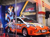 【東京おもちゃショー14】日産のEVがウルトラマン新シリーズで活躍！［写真蔵］ 画像