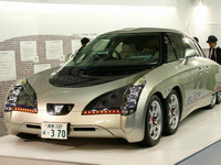 【東京モーターショー05】今回はホンモノを展示…慶應大学『エリーカ』 画像