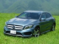 【メルセデスベンツ GLA250 4MATIC Sport 試乗】乗り味は Aクラス、だが似て非なる物…島崎七生人 画像