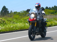 【スズキ Vストローム1000 ABS 試乗】軽量アドベンチャー、優れたシート形状で足付き性は良好…和歌山利宏 画像
