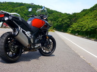 【スズキ Vストローム1000 ABS 試乗】サスセッティングで激変、ロードスポーツばりのハンドリング…和歌山利宏 画像