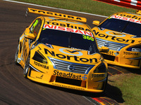 【豪V8スーパーカーシリーズ】日産勢がトップ10フィニッシュ 画像