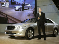 【東京モーターショー05】ダイムラークライスラー、電波法に挑戦 画像