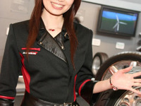 【東京モーターショー05】コンパニオン写真蔵…人気ランキング 画像