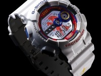 G同士がコラボ…ガンダムカラーの限定Gショック 画像
