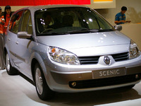 【東京モーターショー05】写真蔵…ルノー グランセニック を見るチャンス 画像