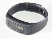 【Garmin vivofit インプレ前編】プロ志向のフィットネスブランドがライフログに「本気」 画像