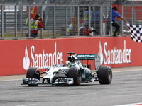 【F1 イギリスGP】ハミルトンが自身2度目の母国優勝…可夢偉は15位完走［写真蔵］ 画像