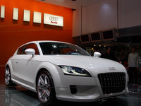 【東京モーターショー05】写真蔵…アウディ シューティングブレイク の完成度 画像