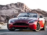 アストンマーティン 最強の「V12ヴァンテージS」にロードスター …573ps、最高速323km/h 画像