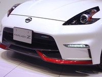 NISMOデザイン誕生のヒミツ…レース直系の「レイヤード・ダブル・ウィング」とは? 画像