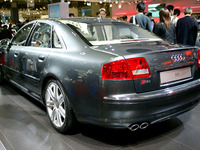 【東京モーターショー05】写真蔵…アウディ S8 ワールドプレミア 画像