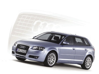 アウディ A3 が安全性評価で最高水準…IIHS 画像