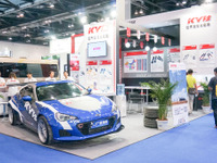 【北京オール・イン・チューニング14】反響は予想以上…テイン、KYBブース担当者［写真蔵］ 画像