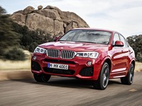 【BMW X4 発表】クーペデザインの中型SUVが、674万円から 画像