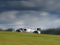 【WEC 第4戦】ポルシェ、後半戦に向け 919ハイブリッド のテストを実施 画像