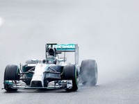 【F1 ベルギーGP】雨のスパ、ロズベルグが4戦連続ポール…ロッテラーは21番手 画像