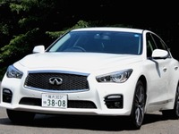 【日産 スカイライン 200GT-t 発表】ダイムラーと日産、“変速哲学”の違いとは 画像