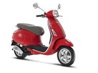 ベスパ プリマベーラ 50 発売…50ccのイタリアンスクーター　34万6000円 画像