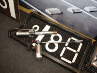【DIYショー14】道路標示もDIY? …新富士バーナー、溶着によるロードマーキング 画像