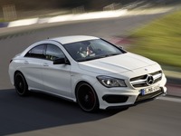 メルセデス CLA、世界累計販売10万台突破…発売から1年4か月 画像