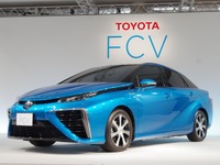 【新聞ウォッチ】トヨタ、年度内に市販する燃料電池車、その車名は「ミライ」 画像