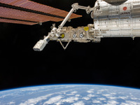 ISS「きぼう」から意図せず衛星放出…米企業の超小型衛星放出機構で 画像