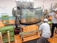 日産 松元副社長、海外工場支援にも「国内100万台は必要」 画像