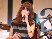 hitomi、RIKACO…カリスマ“ママタレント”が、同世代を励ますイベント 画像