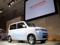 統合「ホンダ店」の新モデル1号は新型軽 画像