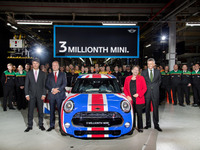 新世代 MINI、累計生産300万台…13年で達成 画像