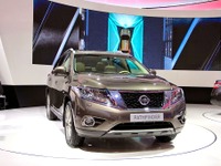 【モスクワモーターショー14】日産 パスファインダー、HVとガソリンをラインナップ［詳細画像］ 画像