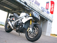 アプリリア トゥオーノ V4R APRC ABS、パフォーマンスを最大限引き出す電子制御［写真蔵］ 画像