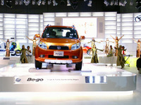 【東京モーターショー05】コンパニオン写真蔵…その81 Let's dancing!! 画像