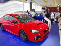 【ジャカルタモーターショー14】スバルは超高級車? WRX & STI の価格は“スーパーカーなみ” 画像