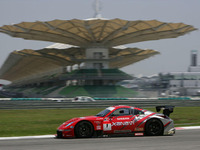 国内モータースポーツ 2005-2006、見応えあり! 画像