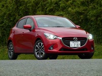 【マツダ デミオ 試乗】XD ツーリング、Lパッケージの上質装備含めダウンサイザーにも…島崎七生人 画像