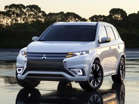 【パリモーターショー14】三菱 アウトランダーPHEV コンセプト-S を初公開 画像